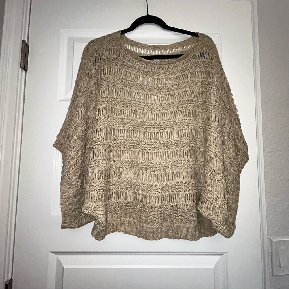 Boston Proper Bat Wing Kimono Sweater Style Top
